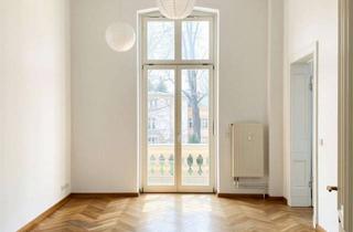 Wohnung mieten in Gregor-Mendel-Straße, 14469 Jägervorstadt, Wunderschöne 3-Zimmer-Altbauwohnung mit Fischgrätparkett und Balkon