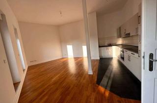 Wohnung mieten in Kantstraße 89, 10627 Charlottenburg, Elegante 2-Zimmer-Wohnung mit Balkon und Charme