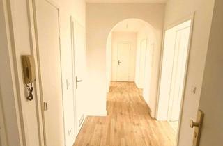 Wohnung mieten in Eisenacher Straße, 96450 Coburg, Lichtdurchflutete 3-Zimmer-Wohnung mit zwei Balkonen in Coburg