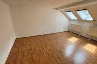 Wohnung mieten in Steinstrasse, 47441 Moers, Sie suchen eine schöne DG-Wohnung in der City von Moers?