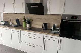 Wohnung mieten in Hessenweg, 48683 Ahaus, Helle 2-Zimmer Dachgeschosswohnung mit Balkon in Ahaus