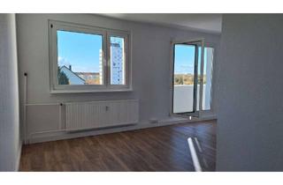 Wohnung mieten in Straße Der Jugend, 06792 Sandersdorf, 5,5 Raumwohnung mit Balkon im Grünen