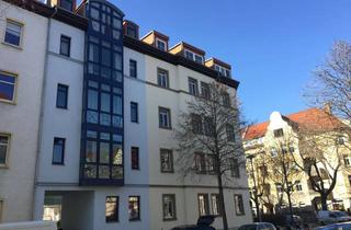 Wohnung mieten in Geschwister-Scholl-Str. 61, 99085 Krämpfervorstadt, moderne, frisch sanierte Dachgeschosswohnung mit offener Küche