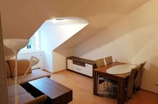 Wohnung mieten in Plato-Wild-Straße, 93053 Kasernenviertel, 1,5-Zimmer-DG-Wohnung mit Einbauküche in Regensburg