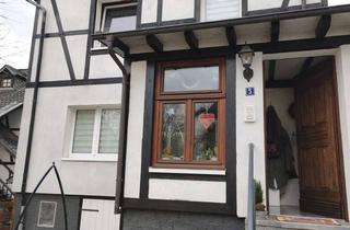 Haus kaufen in 57577 Hamm, Energetisch sanierties charmantes Fachwerkhaus mit 2 PKW Stellplätzen