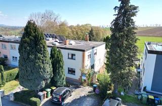 Haus kaufen in 70806 Kornwestheim, 2-Familienhaus mit Einliegerwohnung in bester Lage!