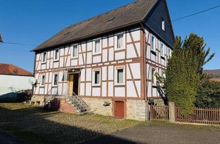 Bauernhaus kaufen in 35094 Lahntal, Historischer Bauernhof mit großem Grundstück, 1.982 m² Raum für Visionen im idyllischen Lahntal