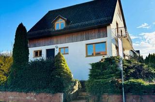 Haus kaufen in 66904 Brücken, 2-Familienhaus mit Garagen, Garten und viel Potenzial