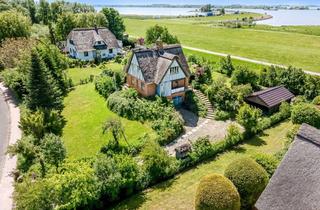 Haus kaufen in 25348 Glückstadt, Rarität - Warfthaus direkt an der Elbe