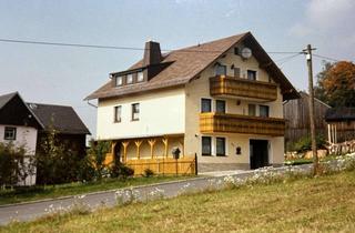 Haus kaufen in 95194 Regnitzlosau, Viel Platz für die Familie mit großem Garten + PV