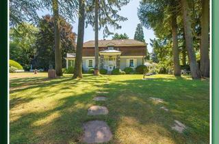 Villa kaufen in 64625 Bensheim, Villa mit Gästehaus aus der Zeit des Art Deco im sensationellen Kunstpark