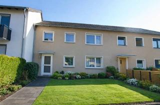 Haus kaufen in 50354 Hürth, Hürth-Gleuel, Zweifamilienhaus in schöner Wohnlage, zwei Dreizimmerwohnungen mit Balkon, Garten