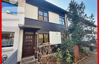 Haus kaufen in 82110 Germering, RMH mit großer Ausbaureserve in Germering