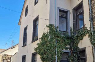 Einfamilienhaus kaufen in 56630 Kretz, Notverkauf - ehemaliges Winzer-Einfamilienhaus sowie vermietete Halle