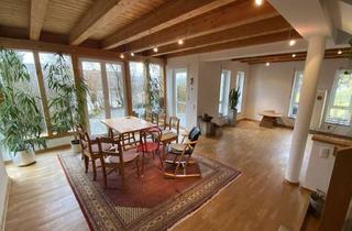 Haus kaufen in 97780 Gössenheim, Stilvolles Designhaus mit großzügigem Raumgefühl