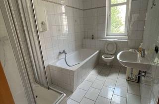 Mehrfamilienhaus kaufen in 04600 Altenburg, Attraktives Mehrfamilienhaus mit 12 Zimmern über 4 Etagen – ideal für Kapitalanleger!