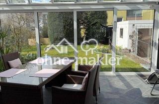 Haus mieten in Peter-Parlerstraße 6, 71065 Sindelfingen, Einfamilienhaus mit Garten und 2 Garagen in Sindelfingen