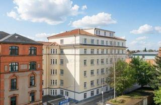 Wohnung mieten in 19053 Schwerin, Sanierte 2 Zimmerwohnung direkt am Hauptbahnhof - Vollbad - Fahrstuhl