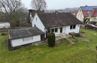 Einfamilienhaus kaufen in Kreuzberg 11, 86551 Aichach, Einfamilienhaus mit 100 m² Wohnfläche und Garage auf 1.400 m² Grundstück in Aichach-Klingen