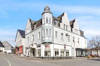 Anlageobjekt in 58553 Halver, Stadtbildprägendes saniertes Wohn- und Geschäftshaus im Herzen von Halver