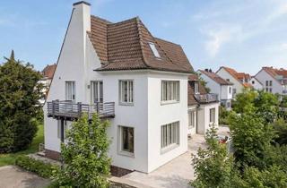 Praxen kaufen in 91126 Schwabach, Stilvoll empfangen, professionell arbeiten. Repräsentative Villa für Praxis oder Kanzlei.