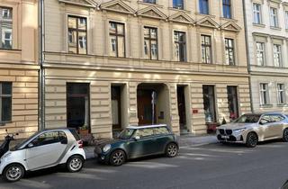 Geschäftslokal mieten in 10117 Mitte, Ladenlokal im Alleinauftrag