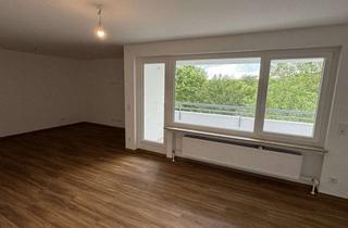 Wohnung kaufen in Lessingstr. 34, 65232 Taunusstein, Aufgepasst!! Kapitalanleger oder Selbstnutzer - Frisch sanierte 4-Zimmer Wohnung mit Balkon und EBK