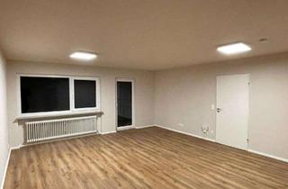 Wohnung mieten in Obere Hallauer Straße, 79780 Stühlingen, Erstbezug nach Sanierung mit Balkon und EBK: Attraktive 1-Zimmer-Hochparterre-Wohnung in Stühlingen