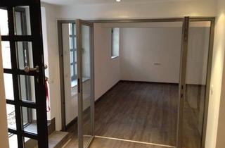 Lofts mieten in Frohsinnstr. 27, 86150 Innenstadt, 2 Zimmer Maisonnette Wohnung Nähe HBF großzügig, hell, Loftcharakter