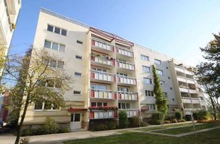 Wohnung mieten in Albert-Schweitzer-Strasse, 17036 Neubrandenburg, Schöne 4-Raum-Wohnung mit Balkon
