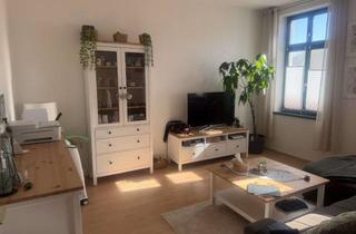 Wohnung mieten in Doberaner Str., 18258 Schwaan, Schicke 2-Raumwohnung in Schwaan mit Laminat, Vollbad, Einbauküche und Balkon...!!!