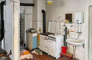 Bauernhaus kaufen in 07330 Probstzella, Sanierungsobjekt: Bauernhaus mit Scheune in Unterloquitz (A1702)