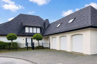 Villa kaufen in 33415 Verl, Viel Platz für die ganze Familie in begehrter Lage von Verl – mit Schwimmbad und viel Potenzial