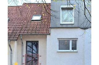 Reihenhaus kaufen in Oeger Straße 2b, 58642 Iserlohn, Geräumiges 4-Zimmer Reihenhaus in Iserlohn/Letmathe