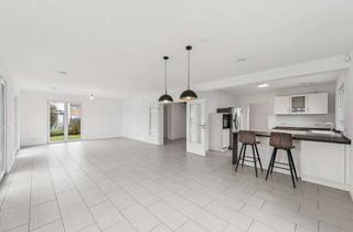 Haus kaufen in Hermann-Josef-Baum-Straße, 50171 Kerpen, Modernes KfW-55 Familienhaus mit Westterrasse und Garage – bezugsfertig in ruhiger Lage von Kerpen