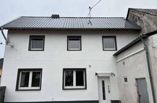 Haus mieten in Bergstraße 27, 56814 Landkern, Renoviertes Haus in Landkern