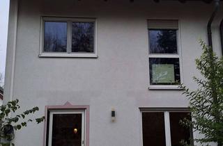 Haus mieten in 95445 Kreuz, DHH in Bayreuth am Fuße des roten Hügels