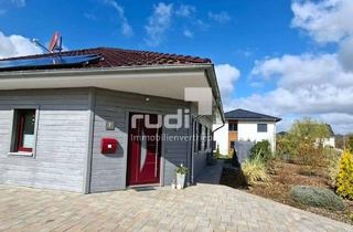 Anlageobjekt in 31737 Rinteln, Verkauf mit Wohnrecht - Freistehender Bungalow (Bj. 2022) - attraktive Kapitalanlage