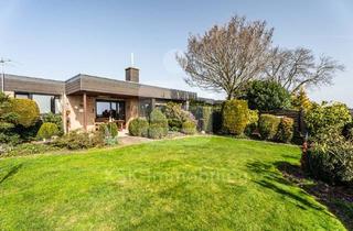 Haus kaufen in 50189 Elsdorf, Traumhafter Bungalow mit Süd-Ost-Lage und Weitblick in Giesendorf.