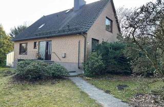 Einfamilienhaus kaufen in 22949 Ammersbek, Großzügiges Einfamilienhaus mit Einliegerwohnung im Dornröschenschlaf im Herzen von Ammersbek