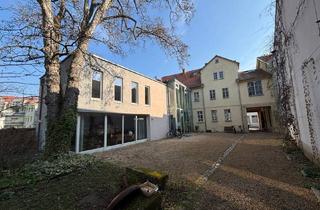 Gewerbeimmobilie kaufen in 99423 Weimar, Denkmalschutz: Großzügige Sondereigentumseinheit im historischen Hummelhaus