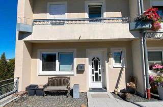 Wohnung kaufen in 54634 Bitburg, Bitburg - Provisionsfrei! Großzügige 5-Zimmer-Endwohnung mit 3 Balkons!