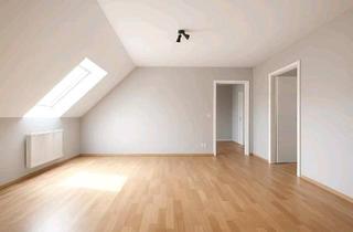 Wohnung kaufen in 44227 Dortmund, Dortmund - Moderne 4-Zimmer-Wohnung mit Balkon Frisch Renoviert!