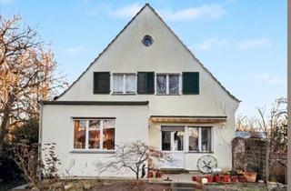 Haus kaufen in Straße 17, 10823 Berlin, Berlin - Grunewald Haus mit exklusivem Baugrundstück