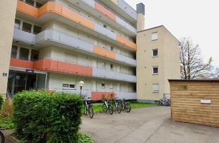 Wohnung kaufen in 85053 Ingolstadt, Ingolstadt - Renovierte 2-Zimmer-Wohnung mit Balkon&Tiefgarage(Erbpacht)
