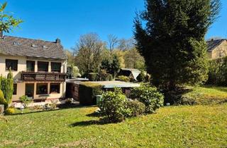 Doppelhaushälfte kaufen in 40699 Erkrath, Erkrath - 1-2 Familienhaus mit Baugrundstück Alt-Erkrath