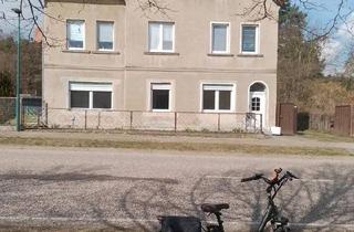 Haus kaufen in 39291 Möckern, Möckern - Mietshaus mit 3 WE , WF ca. 240 m2, Grundstück ca. 2000 m2