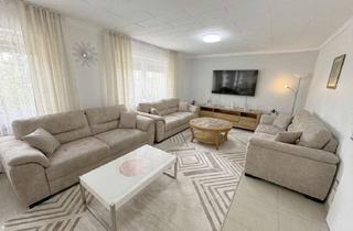 Wohnung kaufen in 53721 Siegburg, Siegburg-Stallberg: 4-Zimmer-Wohnung – Sonnig & 2 Balkone und Aufzug
