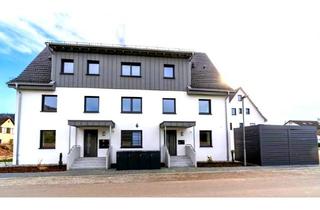 Wohnung kaufen in 79790 Küssaberg, Grenznah & Natur pur in Dorfrandlage - Moderne OG-Whg. mit 3ZKB, Balkon sowie Keller zum Top Preis