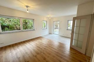 Wohnung kaufen in 12524 Altglienicke, ! EG Wohnung mit großer Terrasse und Gartenanteil !